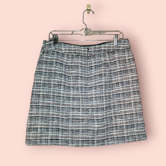 LOFT Tweed Mini Skirt 10 Grey White Black Textured A-Line NWT Work Office Chic - Picture 2 of 3